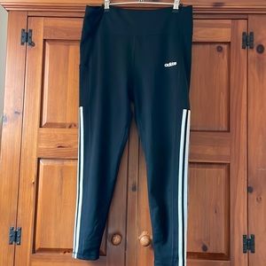 Adidas workout pants with one pocket